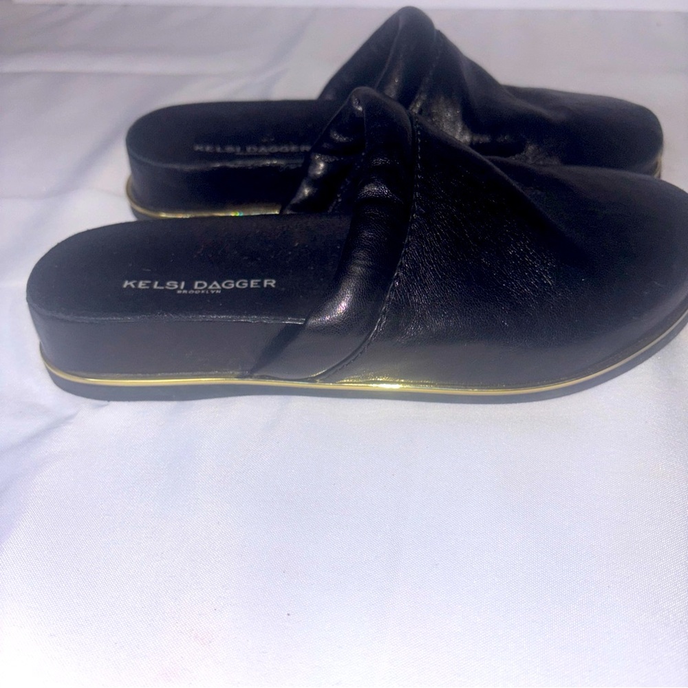 Kelsi Dagger Brooklyn Sail Mule/ Women’s Size 5 1/2 Black Leather Upper